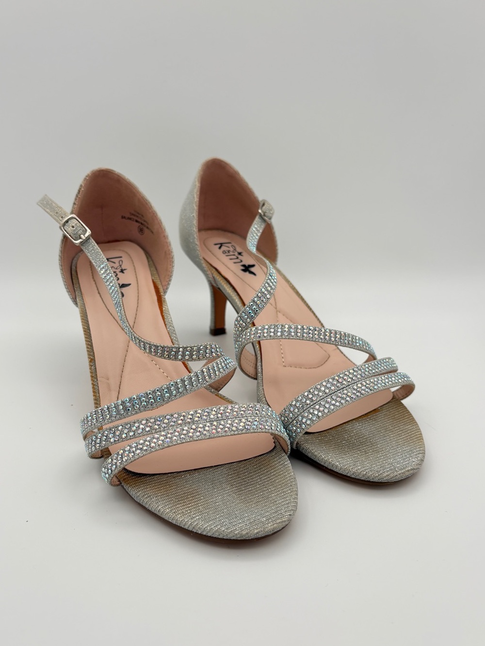 K&M Silver Rhinestone Strappy Sandals Kitten Heel Size 9B Dressy